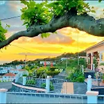 לינה וארוחת בוקר Miradouro Da Papalva - Pico - Azores 4*