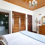 לינה וארוחת בוקר Miradouro Da Papalva - Pico - Azores 4*