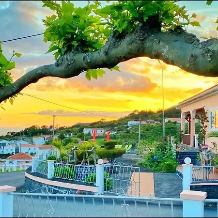 B&B Miradouro Da Papalva - Pico - Azores 4*