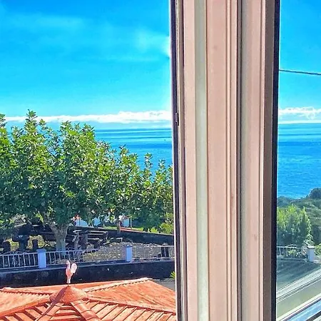 B&B Miradouro Da Papalva - Pico - Azores 4*